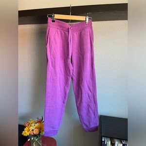 Lululemon scuba high-rise relaxed jogger size 6